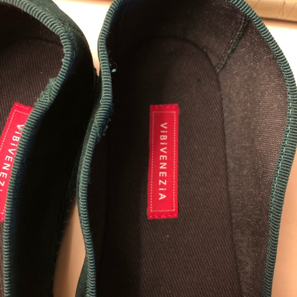 Brand New Men’s Vibi Venezia Velvet Green slippers - Picture 5 of 6
